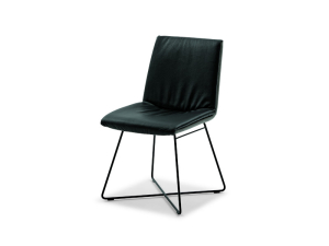 Musterring MR2050 Stuhl MX - Uni-color - Bezug außen in Lederklasse 60 - Bezug innen in Lederklasse 60